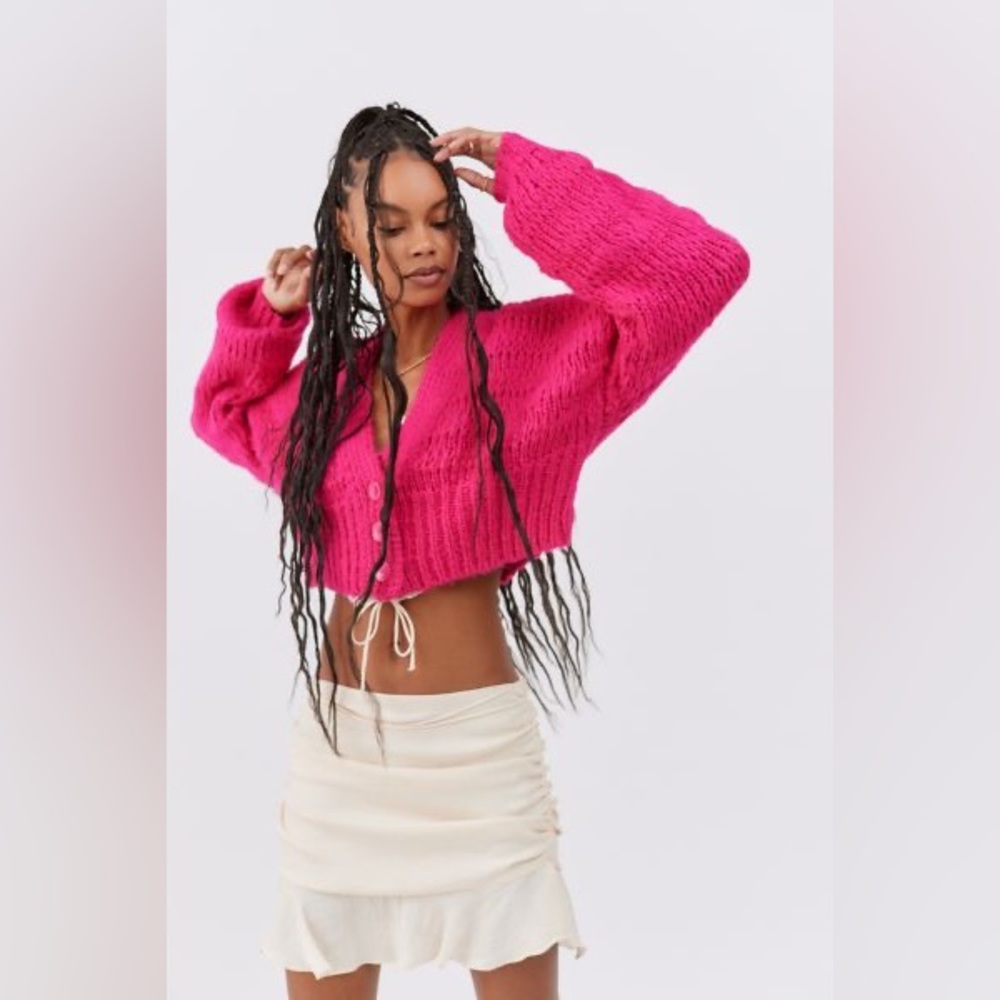 NWOT UO Sydney Cropped Cardigan